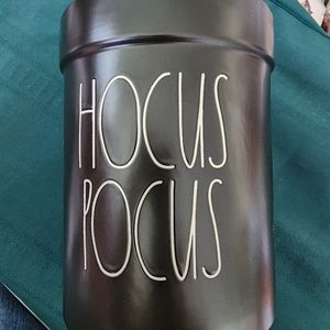 COPY - Rae Dunn hocus pocus crock